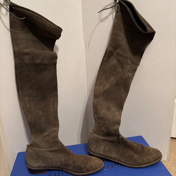 Stuart Weitzman Lowland Suede Over The Knee Boots – TRUFFLE, Size 9 - Picture 2 of 2